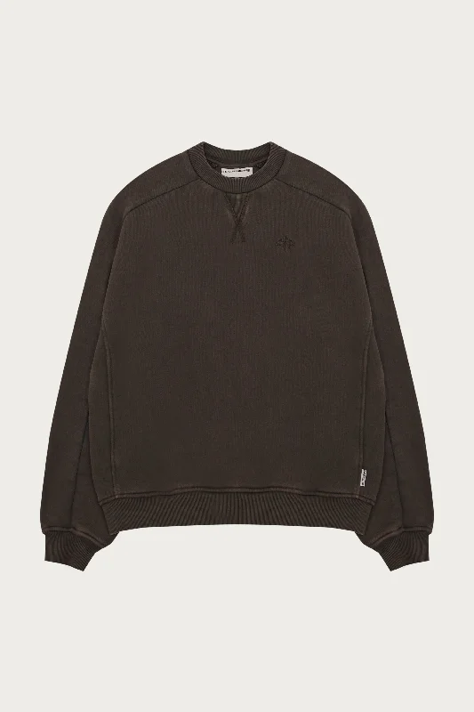 LAUNDERED CLASSICS SEAM DETAIL SWEATSHIRT - WASHED BROWN