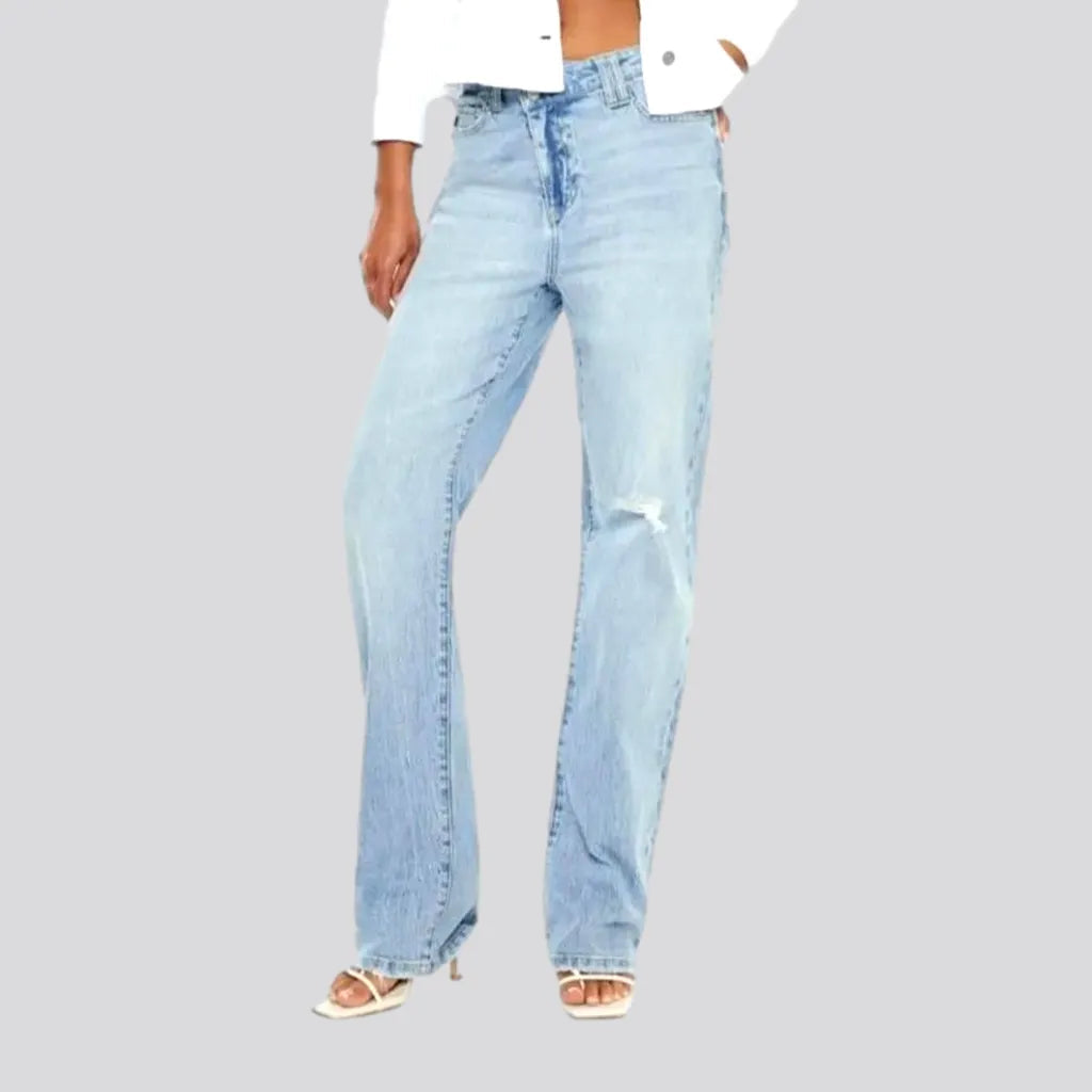 Sanded women's grunge jeans