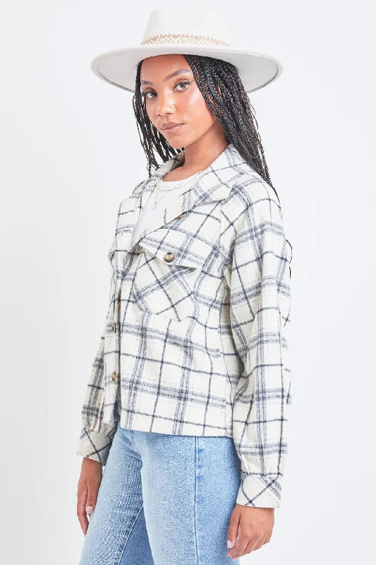 Cream+ Grey Plaid